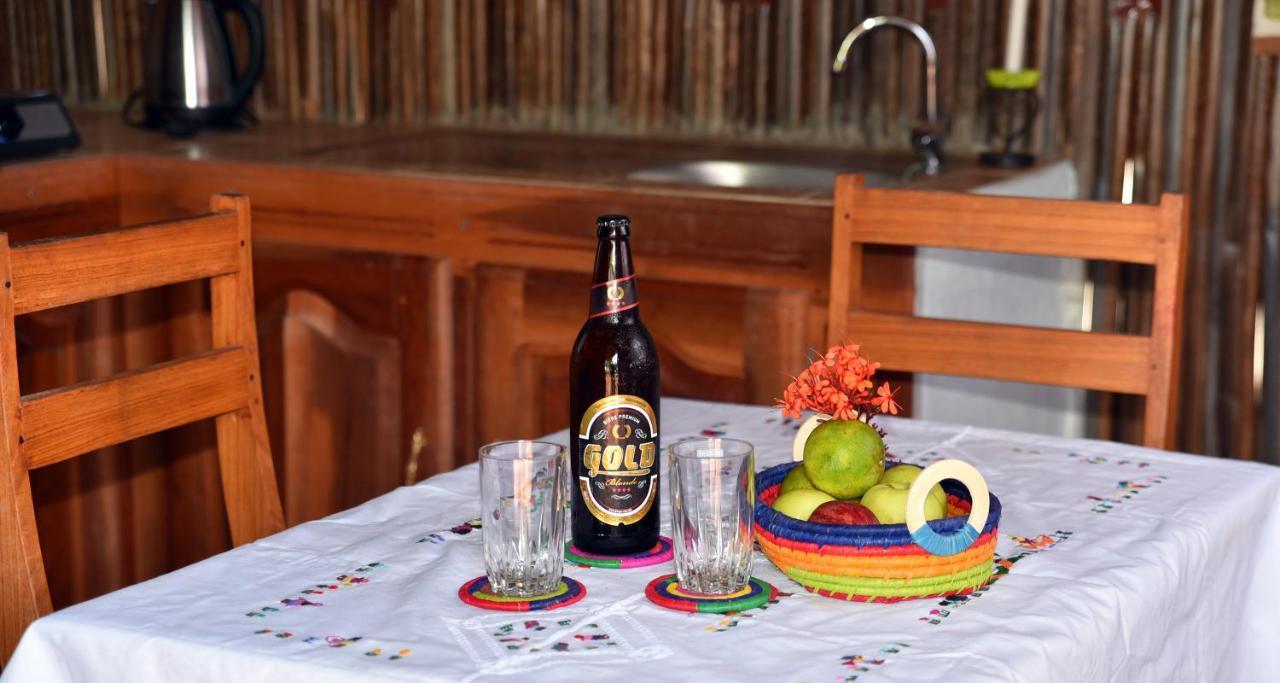 Villa Meva Antanamitarana Atsimo ภายนอก รูปภาพ