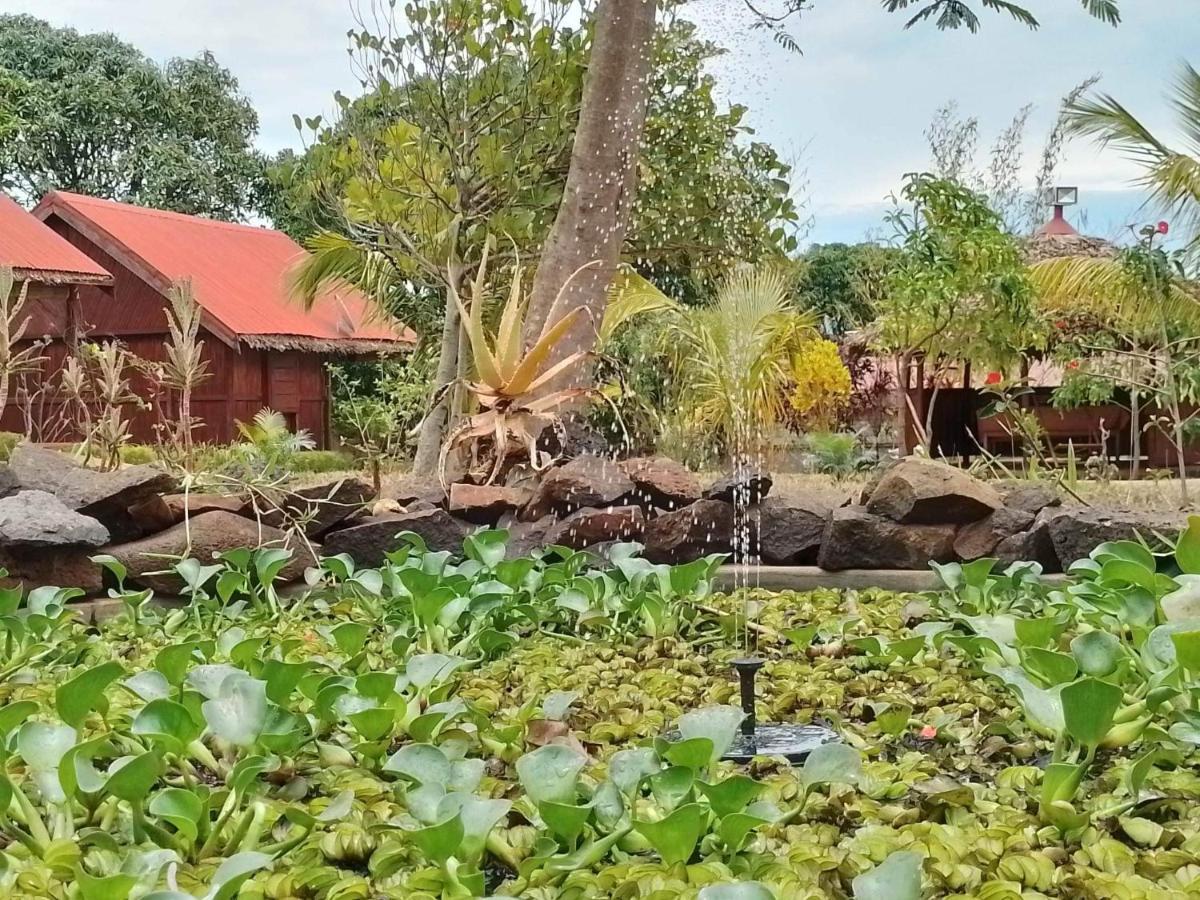 Villa Meva Antanamitarana Atsimo ภายนอก รูปภาพ